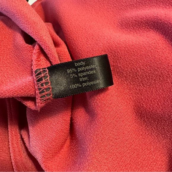 LIMITED Pink Sleeveless Center Ruffle Top Women Size Large - Picture 6 of 6